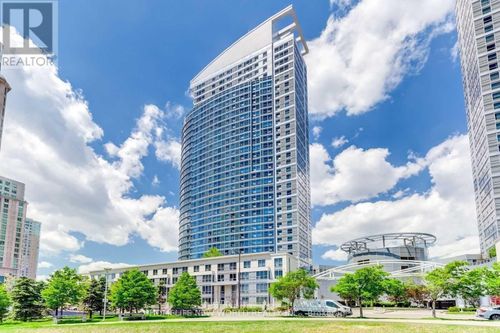 3210-36 Lee Centre Dr, Scarborough, ON, M1H3K2 | Card Image