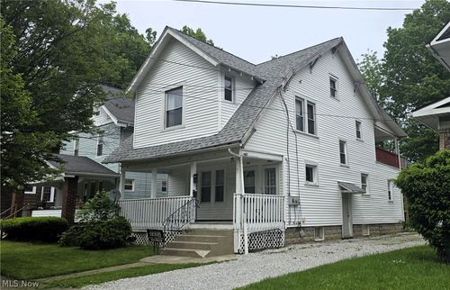 339 Hillwood Dr, Akron, OH, 44320-2321 | Card Image