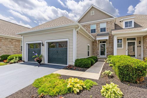 425 Westgreen Ln, Westerville, OH, 43082-6074 | Card Image