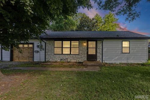 2229 E A Street, Belleville, IL, 62221 | Card Image