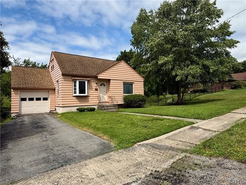 428 Buckingham Ave, Syracuse, NY, 13210-3316 | Card Image