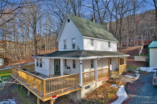 46 Neversink Dr, Port Jervis, NY, 12771-3803 | Card Image