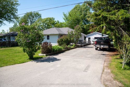 2868 June Road, Port Colborne, ON, L3K5V3 | Card Image