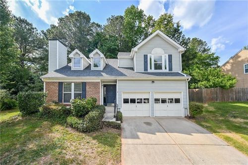3991 E Meadow Dr, Duluth, GA, 30096-5206 | Card Image