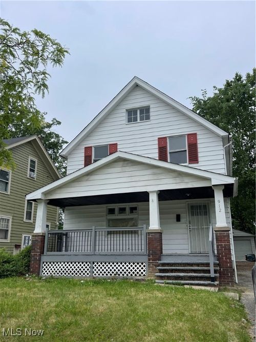912 Yellowstone Road, Cleveland Heights, OH, 44121 | Card Image