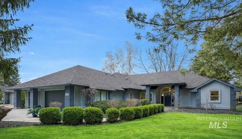 9000 W Woodglade Ln, Boise, ID, 83714-1774 | Card Image
