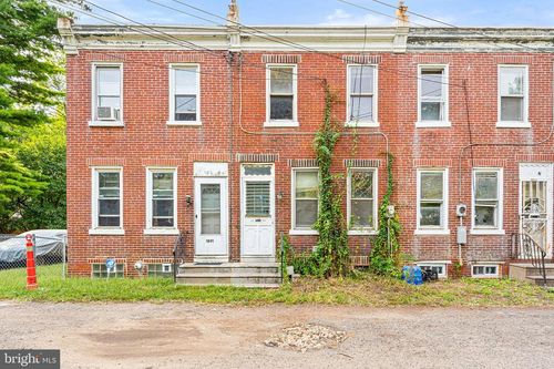 1889 Charles St, CAMDEN, NJ, 08104-1806 | Card Image