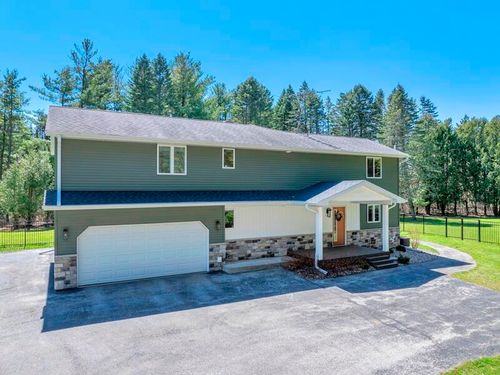 4939 Connemara Ct, Sheboygan, WI, 53083 | Card Image