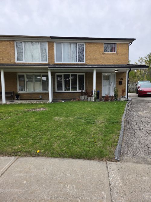 7582 Discus Crescent, Mississauga, ON, L4T2V3 | Card Image