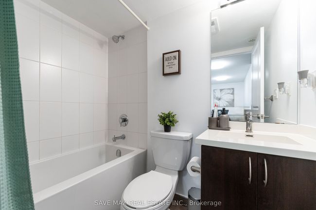 204 - 90 Orchid Place Dr, Condo with 3 bedrooms, 1 bathrooms and 1 parking in Scarborough ON | Image 11