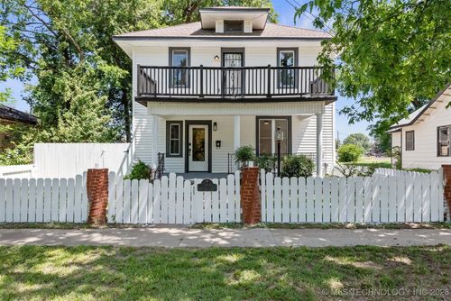 703 E Church St, Wagoner, OK, 74467-5307 | Card Image