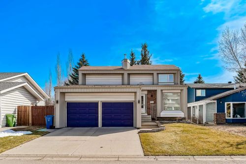 28 Deercross Way Se, Calgary, AB, T2J6E3 | Card Image