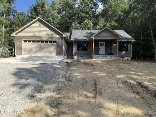2075 Allardt Tinch Rd, Jamestown, TN, 38556-6602 | Card Image
