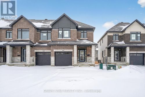 445 Haresfield Crt, Manotick, ON, K4M0B6 | Card Image