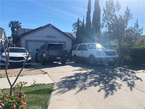 16329 Elaine Dr, Fontana, CA, 92336-1965 | Card Image