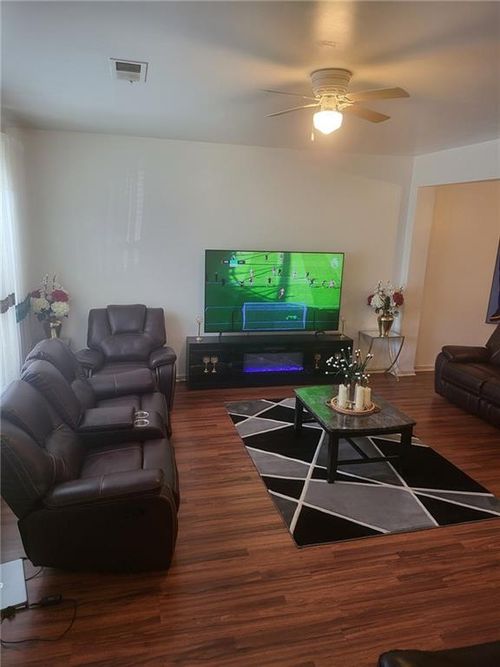 4475 Watson Ridge Dr, Stone Mountain, GA, 30083-1337 | Card Image