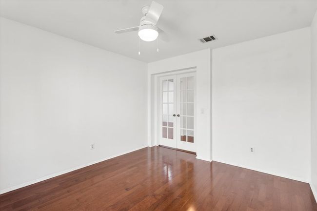 6105 Back Bay Ln, House other with 3 bedrooms, 2 bathrooms and 4 parking in Austin TX | Image 6