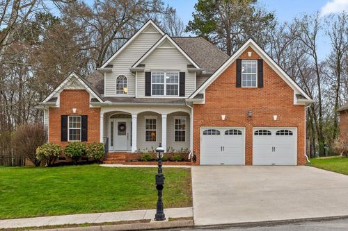 7094 Homestead Cir, Hixson, TN, 37343-6410 | Card Image