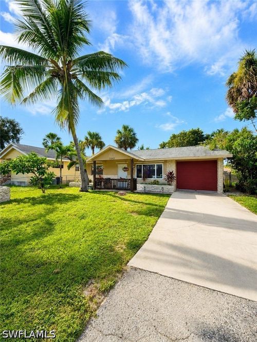 11543 Chapman Ave, BONITA SPRINGS, FL, 34135-5942 | Card Image