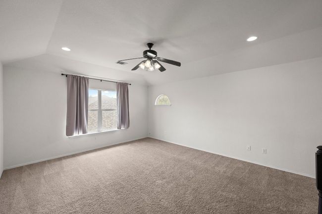 Upstairs flex room | Image 23