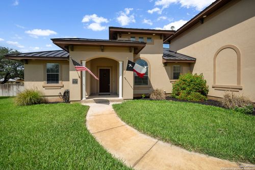 1626 Clover Rdg, Pleasanton, TX, 78064-1752 | Card Image