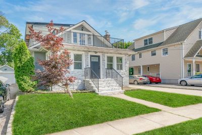 80 Evergreen Avenue, House other with 5 bedrooms, 2 bathrooms and null parking in Lynbrook NY | Image 1