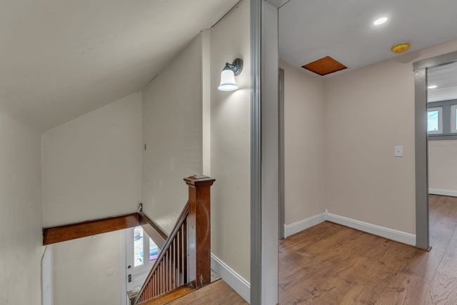 208 Main St, House other with 4 bedrooms, 3 bathrooms and null parking in Cambridge VT | Image 25