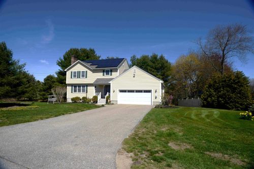 4 Shannon Dr, Stratham, NH, 03885-2459 | Card Image