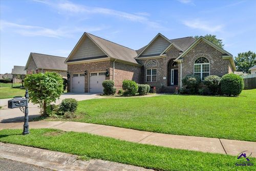805 Arbor Ln, Centerville, GA, 31028-8618 | Card Image