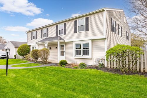 85 Springwood Dr, Webster, NY, 14580-2811 | Card Image