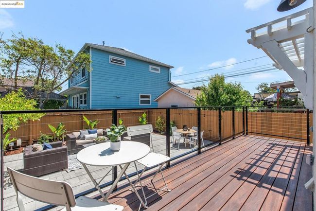 1026 Court St, House other with 4 bedrooms, 3 bathrooms and 1 parking in Alameda CA | Image 16