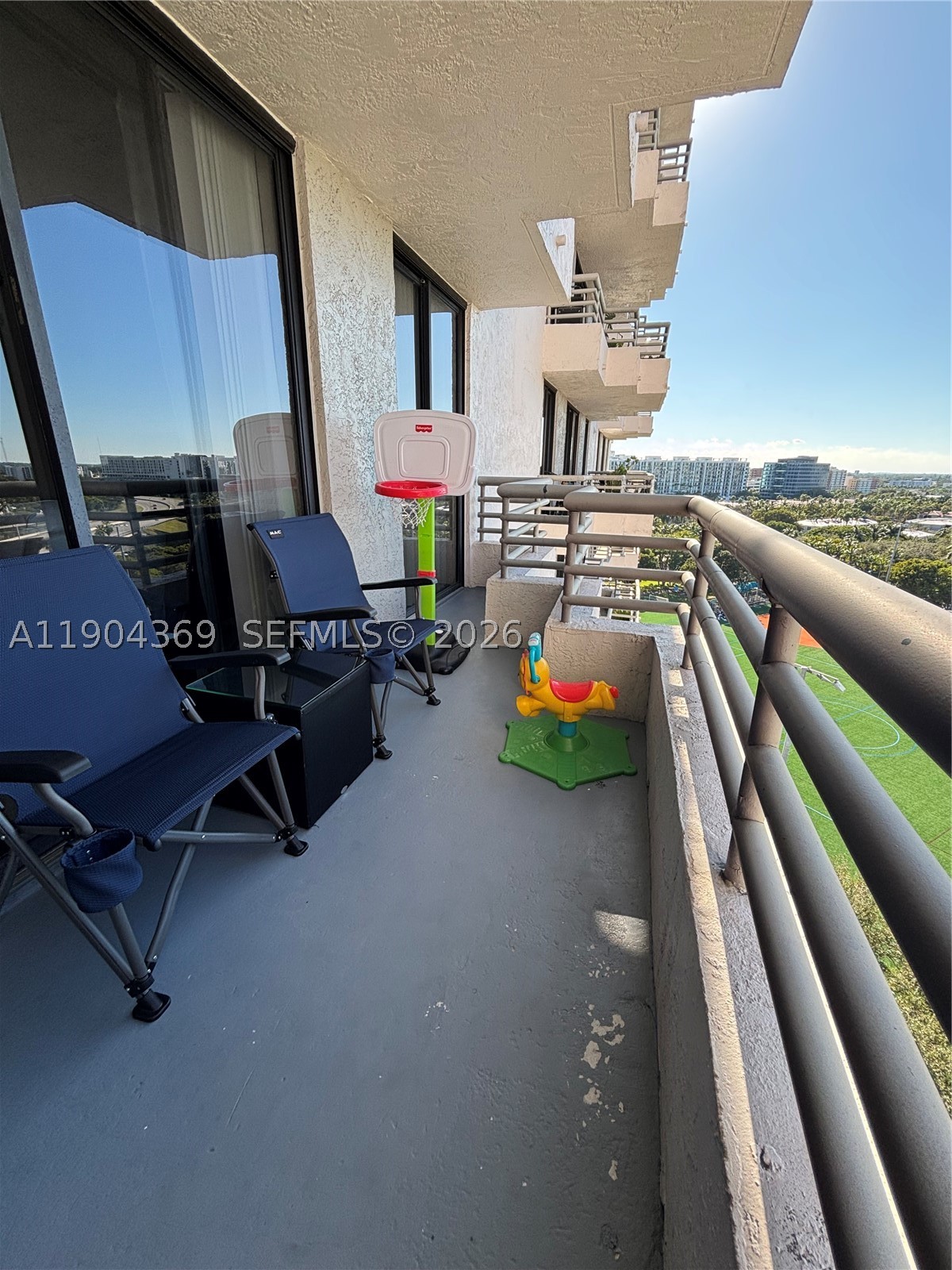 Residential in Aventura 5