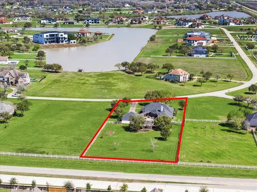 6042 Blackberry Cove Ln, Richmond, TX, 77469-7368 | Card Image