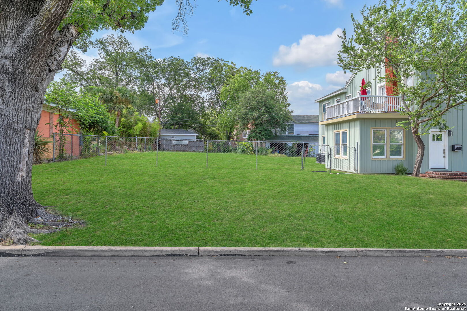 Land in San Antonio 3