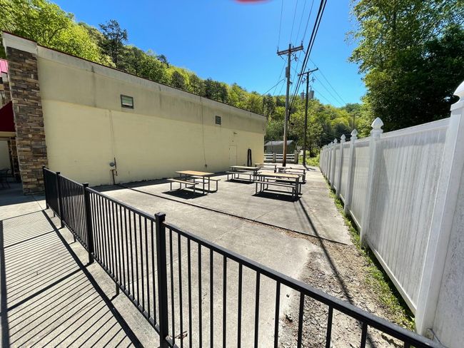 3256 Blacklog Rd, Home with 0 bedrooms, 2 bathrooms and null parking in Inez KY | Image 7