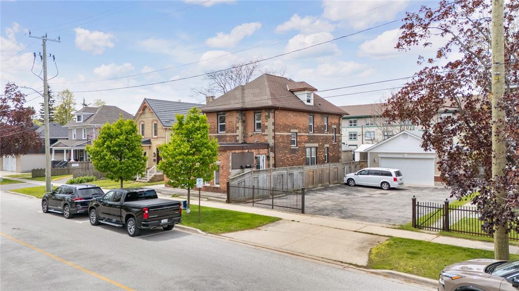 Residential Income in Sarnia 3