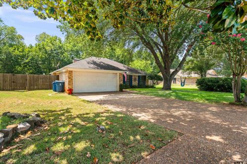 708 Quail Ln, Whitehouse, TX, 75791-5714 | Card Image