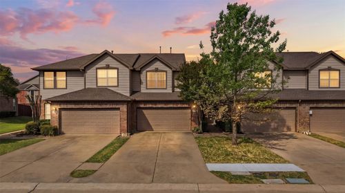 7033 Brentdale Ln, Plano, TX, 75025-3481 | Card Image