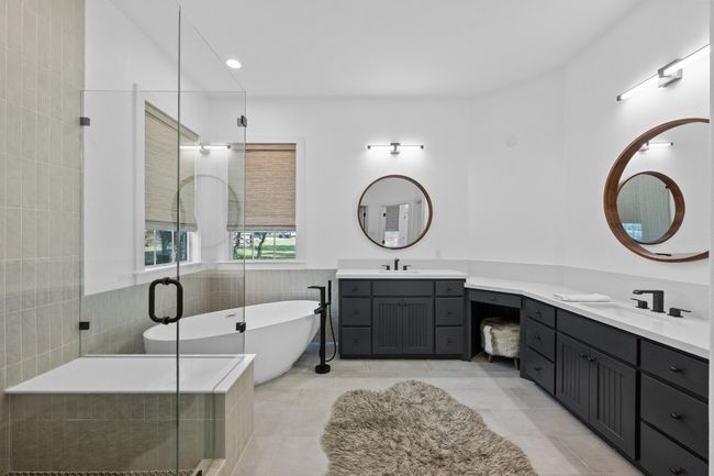 140 Vincas Shadow Ct, House other with 4 bedrooms, 4 bathrooms and 5 parking in Driftwood TX | Image 20