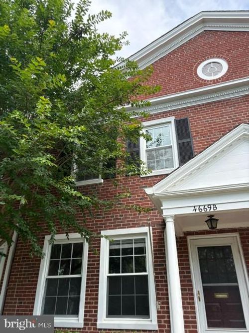 b-4669 36th St S, ARLINGTON, VA, 22206-1725 | Card Image