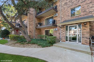 1902 - 5348 Waterbury Drive, Condo with 1 bedrooms, 1 bathrooms and 1 parking in Crestwood IL | Image 1