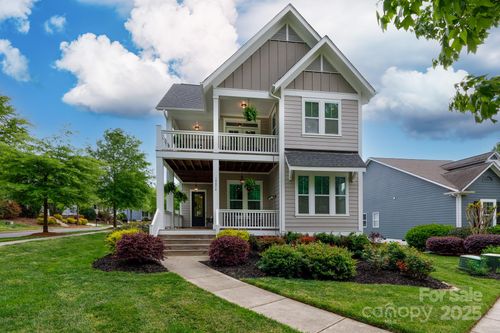 19034 Cypress Garden Dr, Davidson, NC, 28036-8625 | Card Image