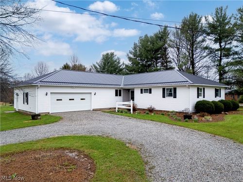 2180 S Carr Rd, Orrville, OH, 44667-9511 | Card Image