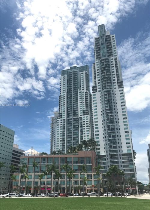 2907-244 Biscayne Blvd, Miami, FL, 33132 | Card Image