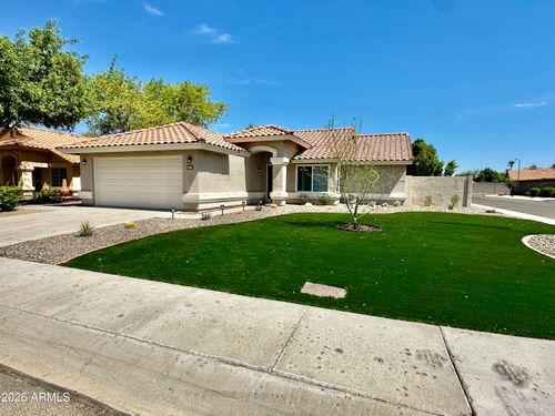 7352 W Via Del Sol Drive, Glendale, AZ, 85310 | Card Image