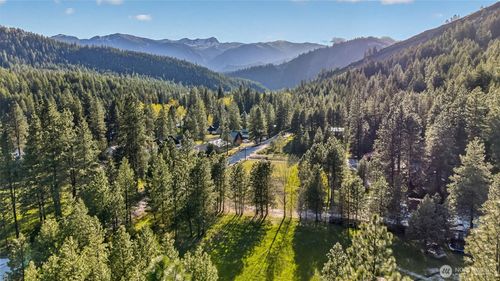 15906 River Road, Leavenworth, WA, 98826 | Card Image