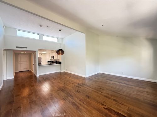 317-260 Cagney Ln, Newport Beach, CA, 92663-2606 | Card Image