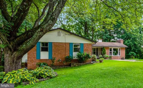 8449 Thames St, SPRINGFIELD, VA, 22151-1519 | Card Image