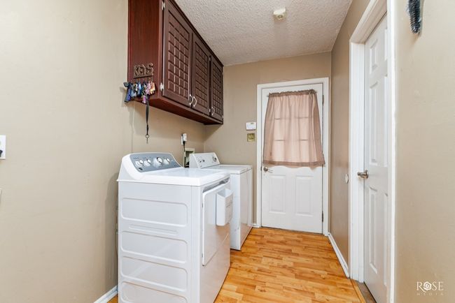 433 Private Rd 2205, House other with 3 bedrooms, 2 bathrooms and 2 parking in Sonora TX | Image 24