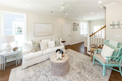 320 25 1/2 St, Virginia Beach, VA, 23451-3107 | Card Image